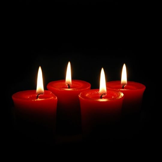 four red candles moon magic love spell
